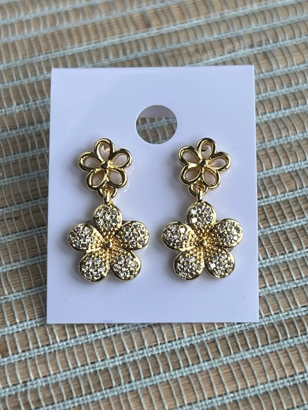 ⭐️- Gold double Flower Drop pavé stud Earrings